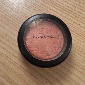 MAC Blush shade Fairly Precious